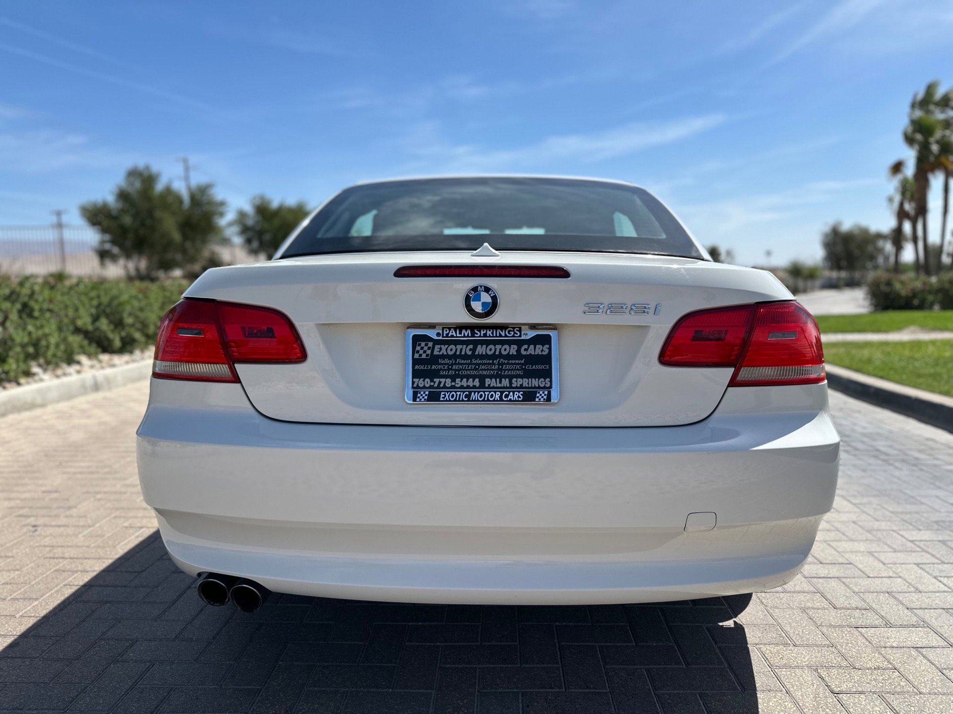 Used 2010 BMW 328i Convertible w/ Premium Pkg RWD image 16