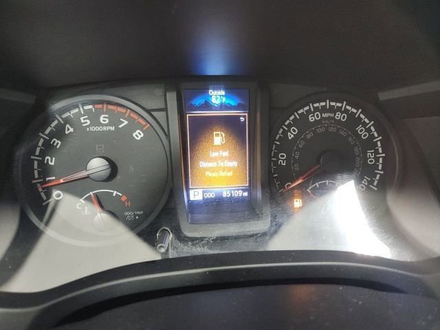 Used 2021 Toyota Tacoma SR w/ SR Convenience Package image 25