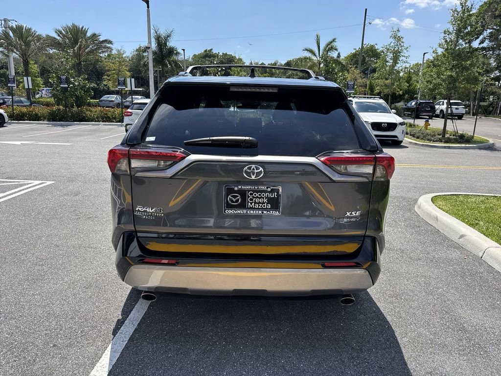 Used 2025 Toyota RAV4 XSE w/ Weather Package AWD/4WD image 2