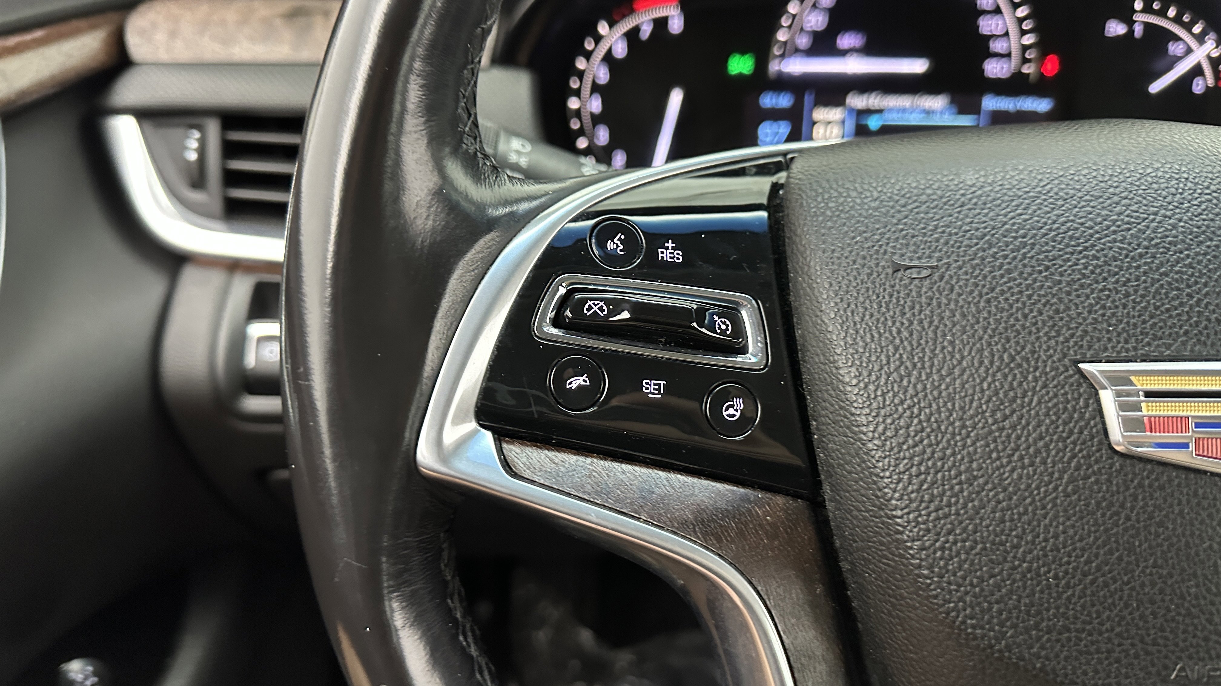 Used 2019 Cadillac XTS Luxury image 19