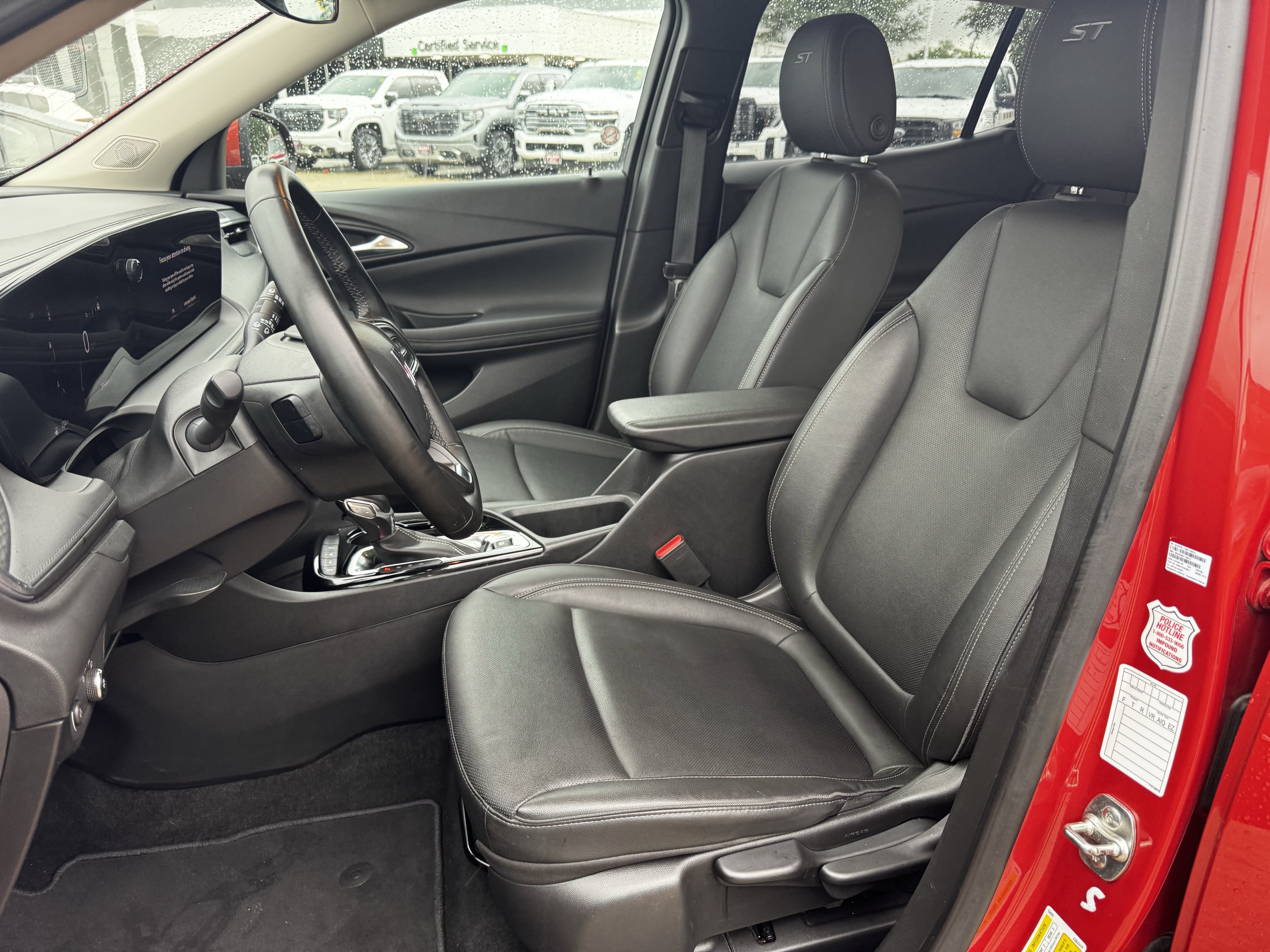 Used 2024 Buick Encore GX Sport Touring AWD/4WD image 27