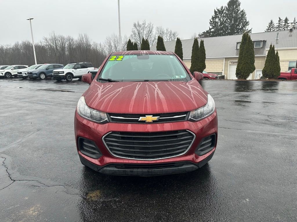 Used 2022 Chevrolet Trax LS w/ Tint and Cruise Package image 11