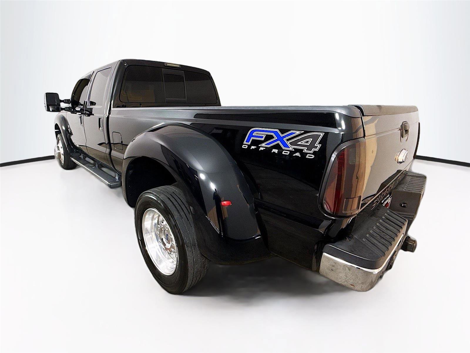 Used 2016 Ford F450 Lariat w/ Lariat Ultimate Package AWD/4WD image 5