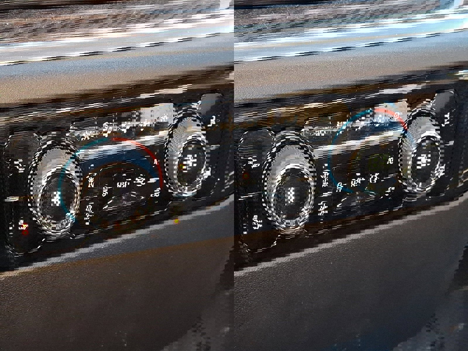 Used 2024 Chevrolet Silverado 1500 LT image 16