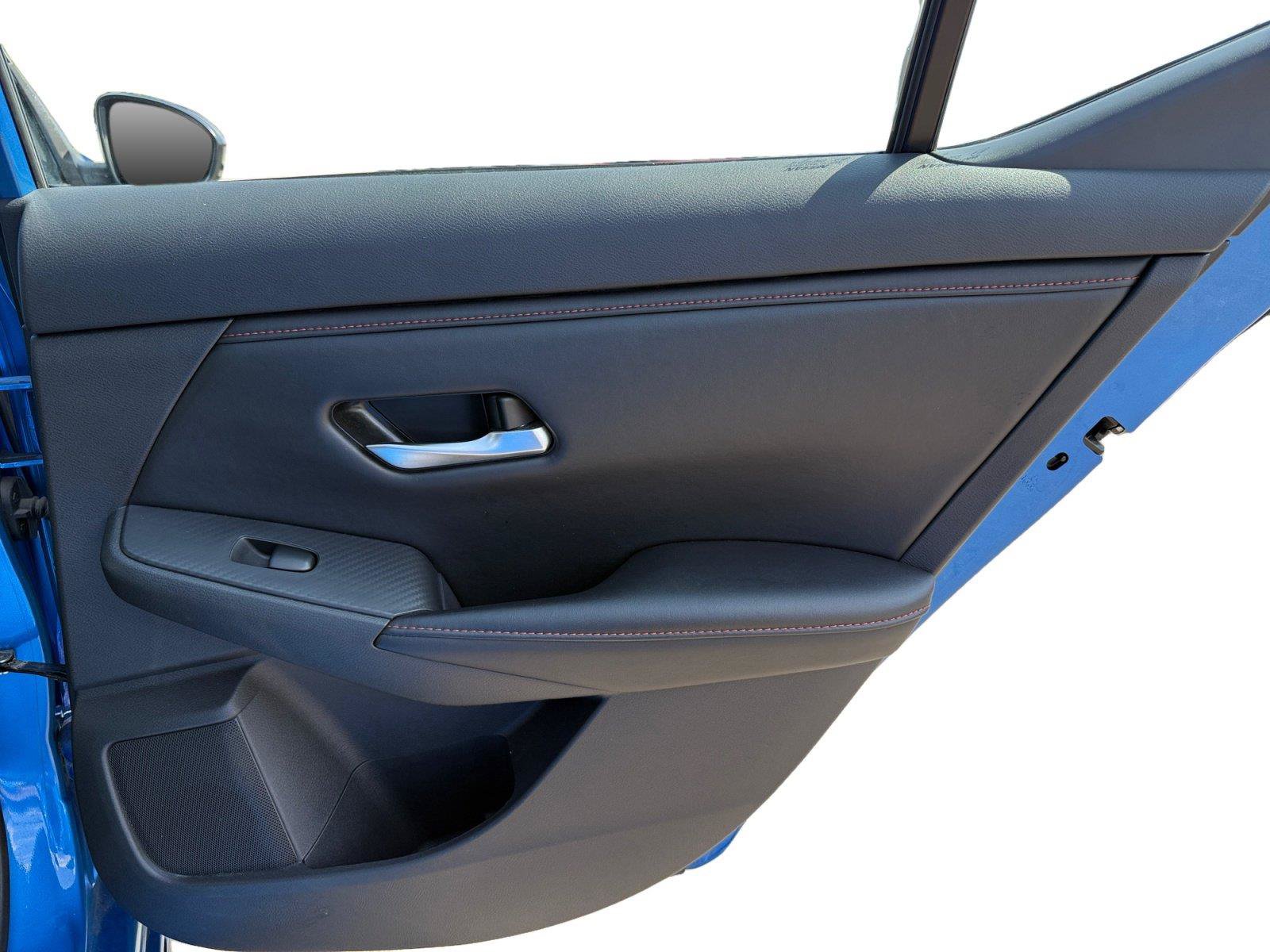 Used 2025 Nissan Sentra SR w/ Midnight Edition FWD image 21