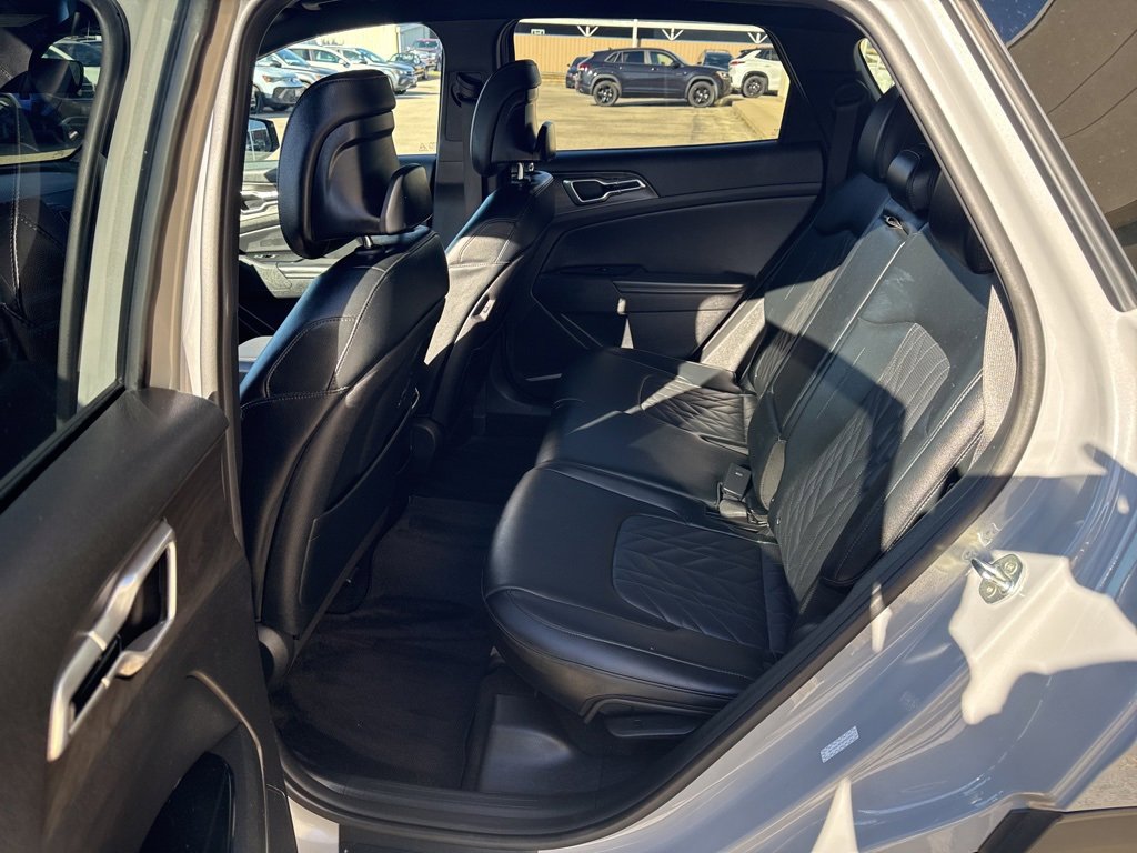 Used 2023 Kia Sportage X-Line image 12