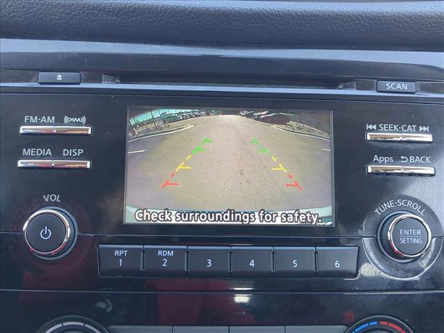 Used 2016 Nissan Rogue S image 13