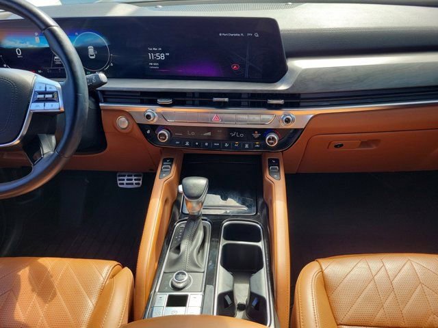 Used 2024 Kia Telluride SX Prestige X-Pro AWD/4WD image 5