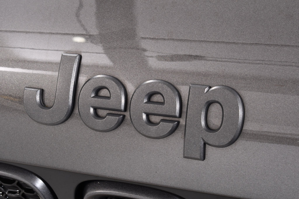 Used 2017 Jeep Renegade Trailhawk w/ Cold Weather Group II AWD/4WD image 25