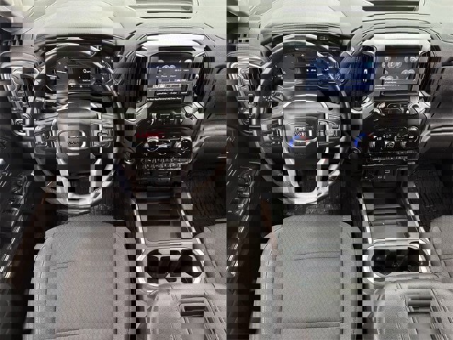 Used 2021 GMC Sierra 1500 Elevation w/ Preferred Package image 11