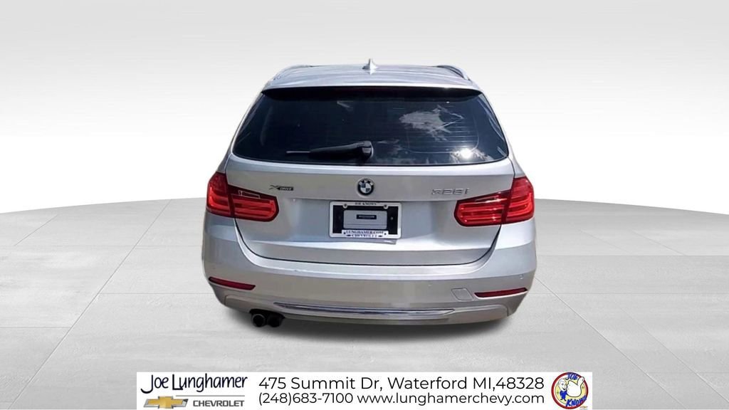 Used 2014 BMW 328i xDrive Wagon AWD/4WD image 8