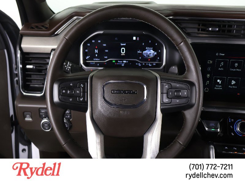 Used 2023 GMC Sierra 1500 Denali w/ Technology Package AWD/4WD image 17