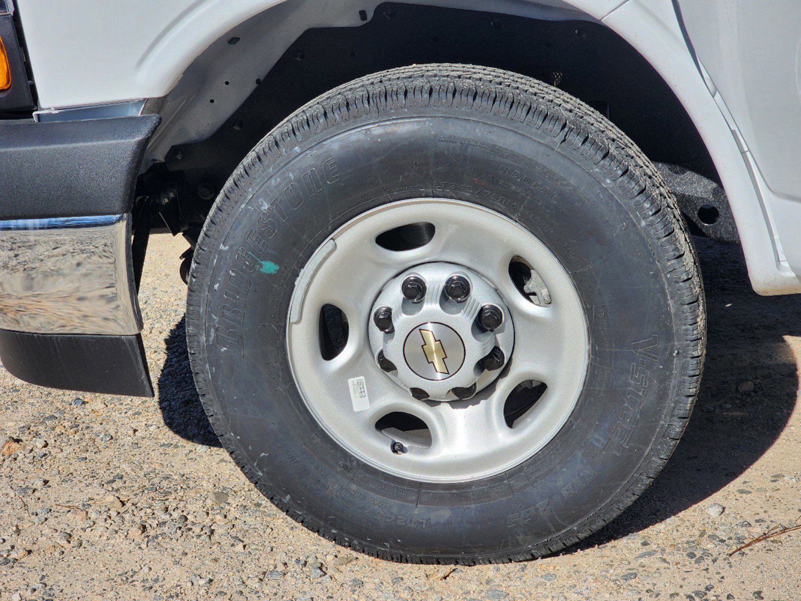 New 2024 Chevrolet Express 3500 w/ Power Convenience Package image 32