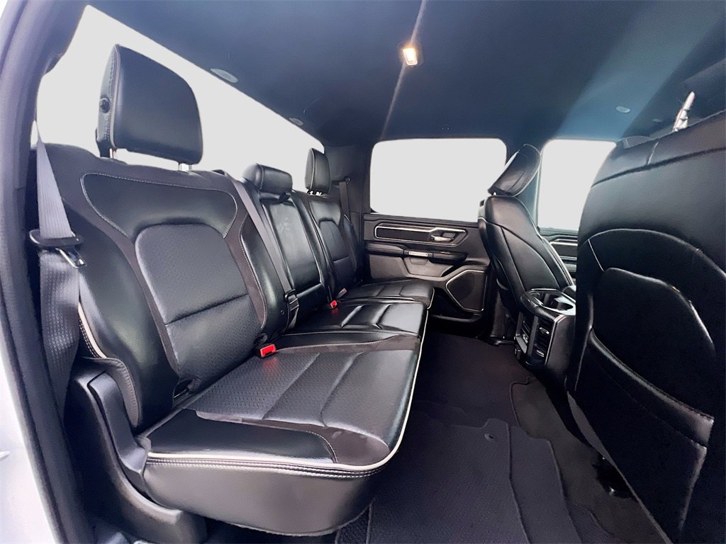 Used 2024 RAM 1500 Laramie image 27