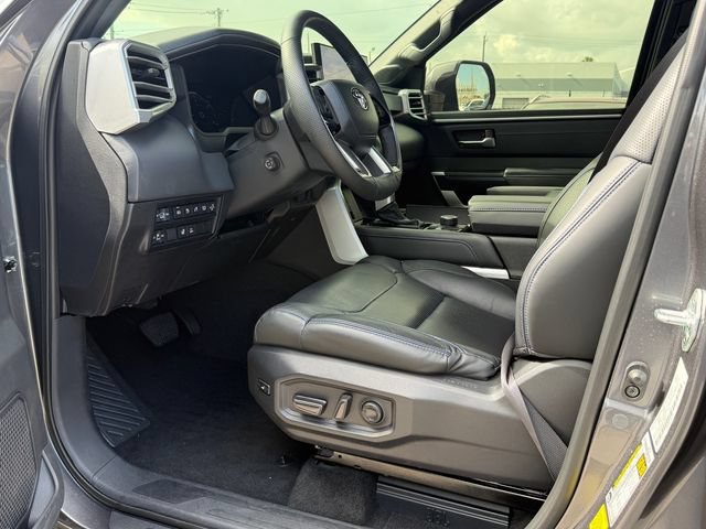 Used 2024 Toyota Sequoia Platinum AWD/4WD image 13