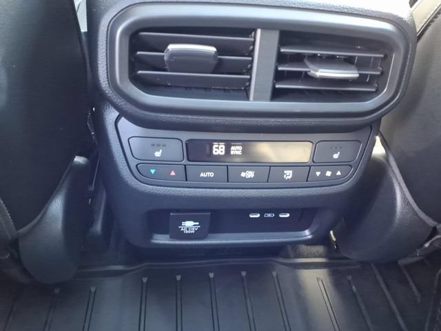 Used 2024 Honda Pilot Elite image 22