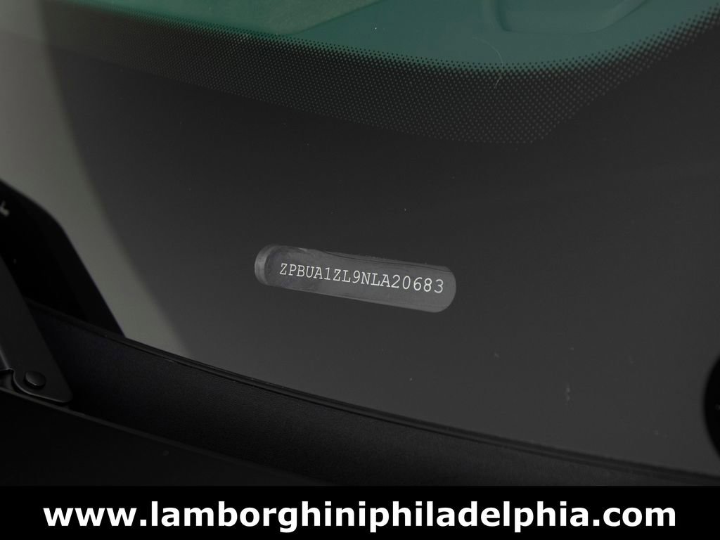 Used 2022 Lamborghini Urus AWD/4WD image 54