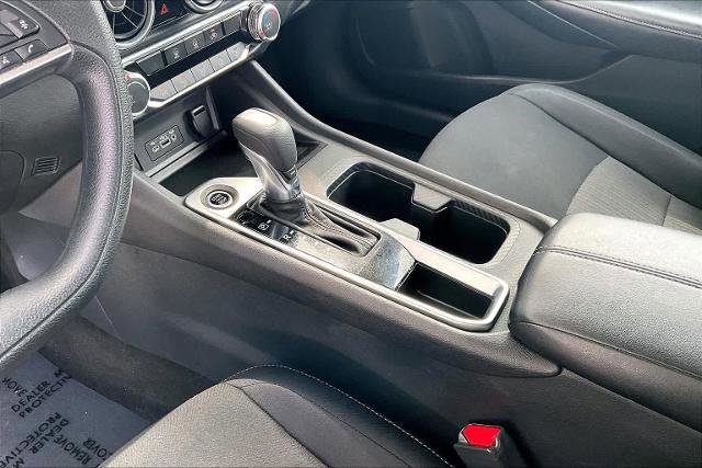 Certified 2024 Nissan Sentra SV FWD image 16