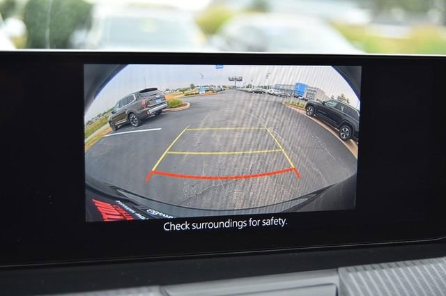 Used 2024 MAZDA CX-90 3.3 Turbo w/ Select Package image 12