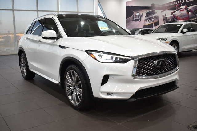 Used 2023 INFINITI QX50 Sensory image 5