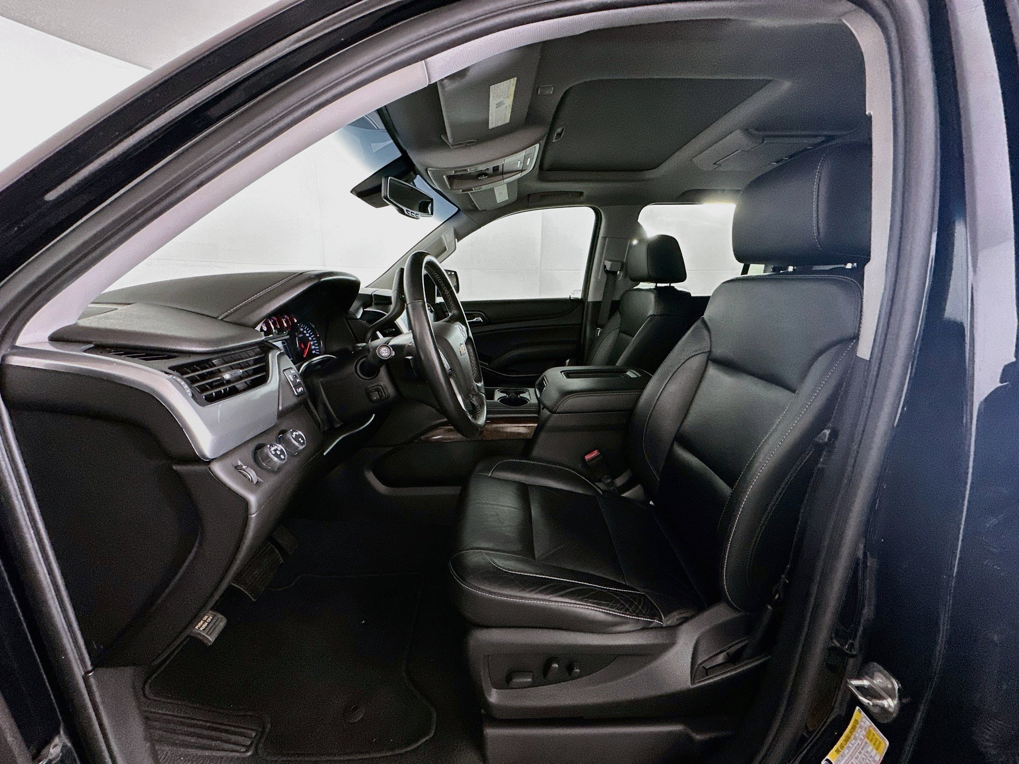 Used 2019 Chevrolet Tahoe LT AWD/4WD image 13