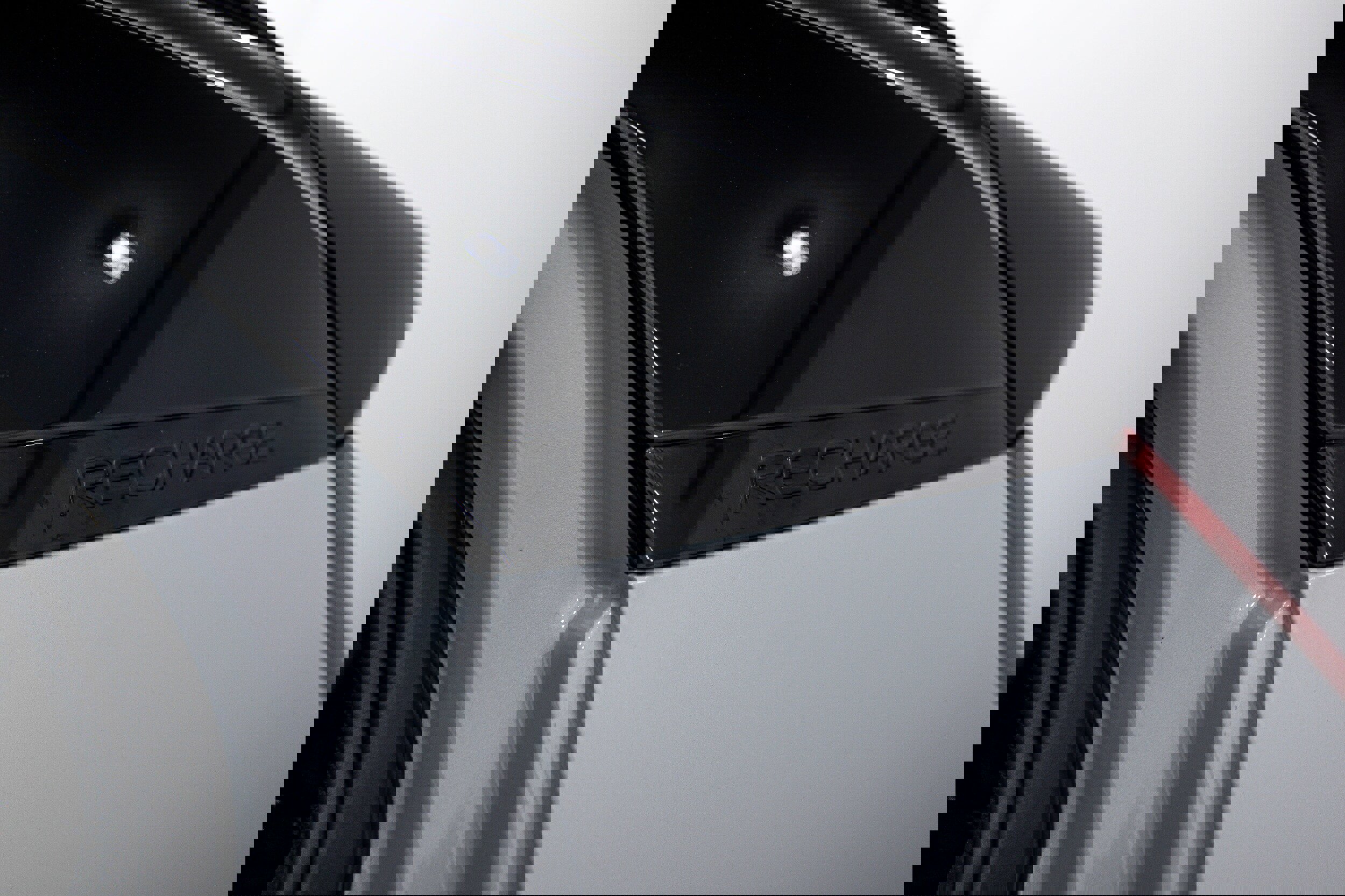 Used 2021 Volvo XC40 P8 Recharge image 20