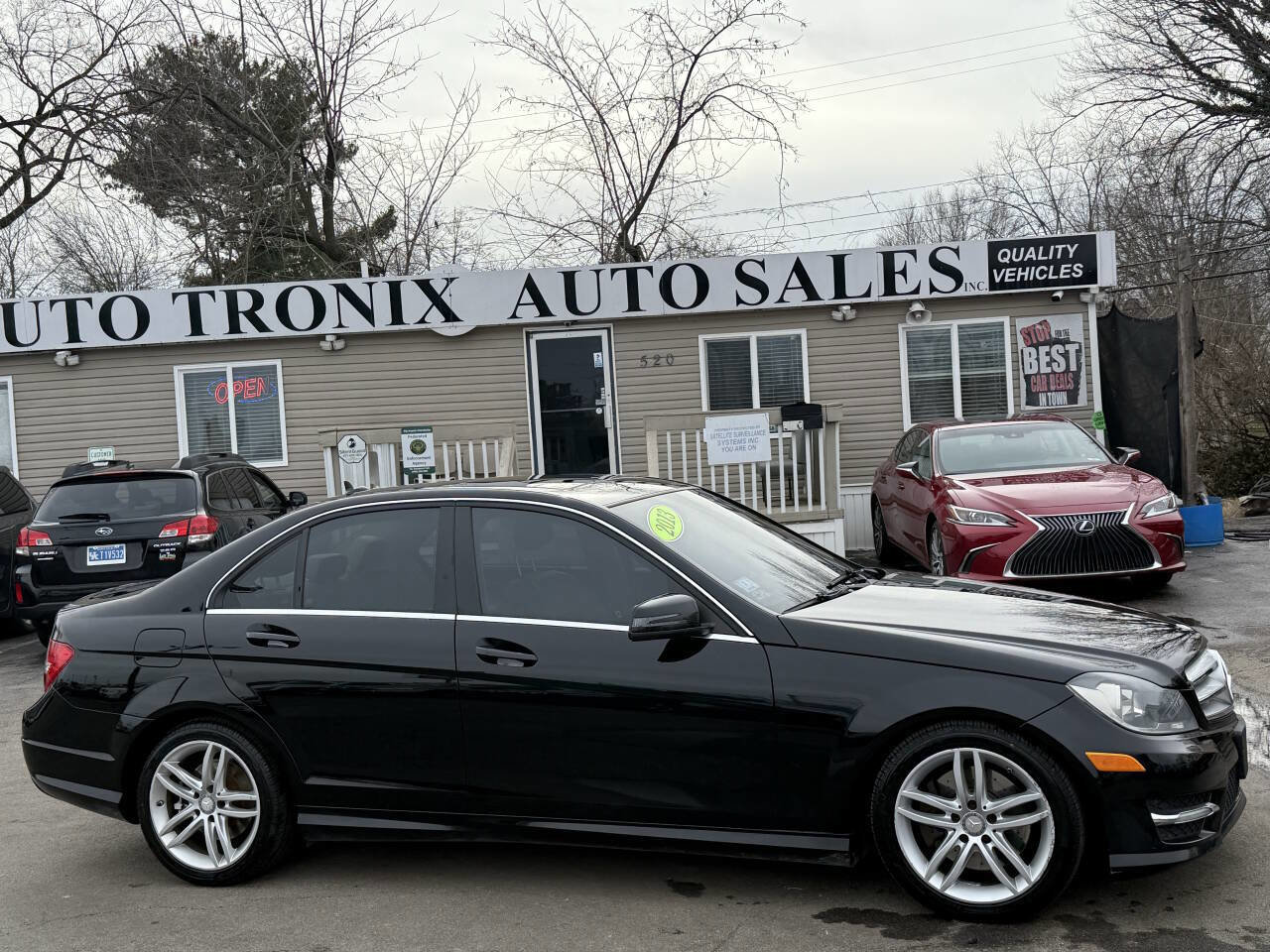 Used 2013 Mercedes-Benz C 300 4MATIC Sedan image 1