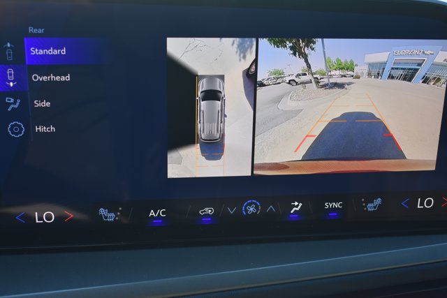 New 2027 Chevrolet Traverse LT w/ Driver Confidence Package FWD image 25