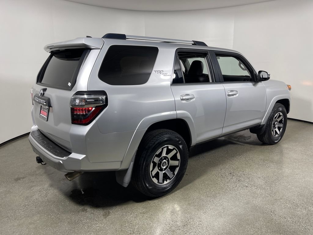 Certified 2018 Toyota 4Runner 4WD image 3