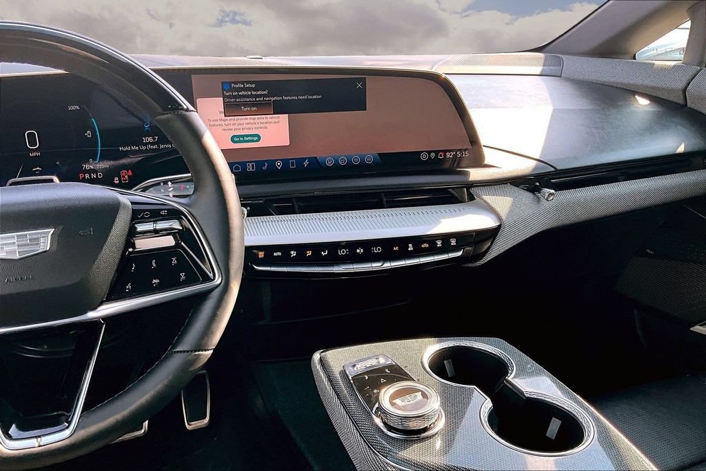 Used 2025 Cadillac Optiq Sport 2 AWD/4WD image 9