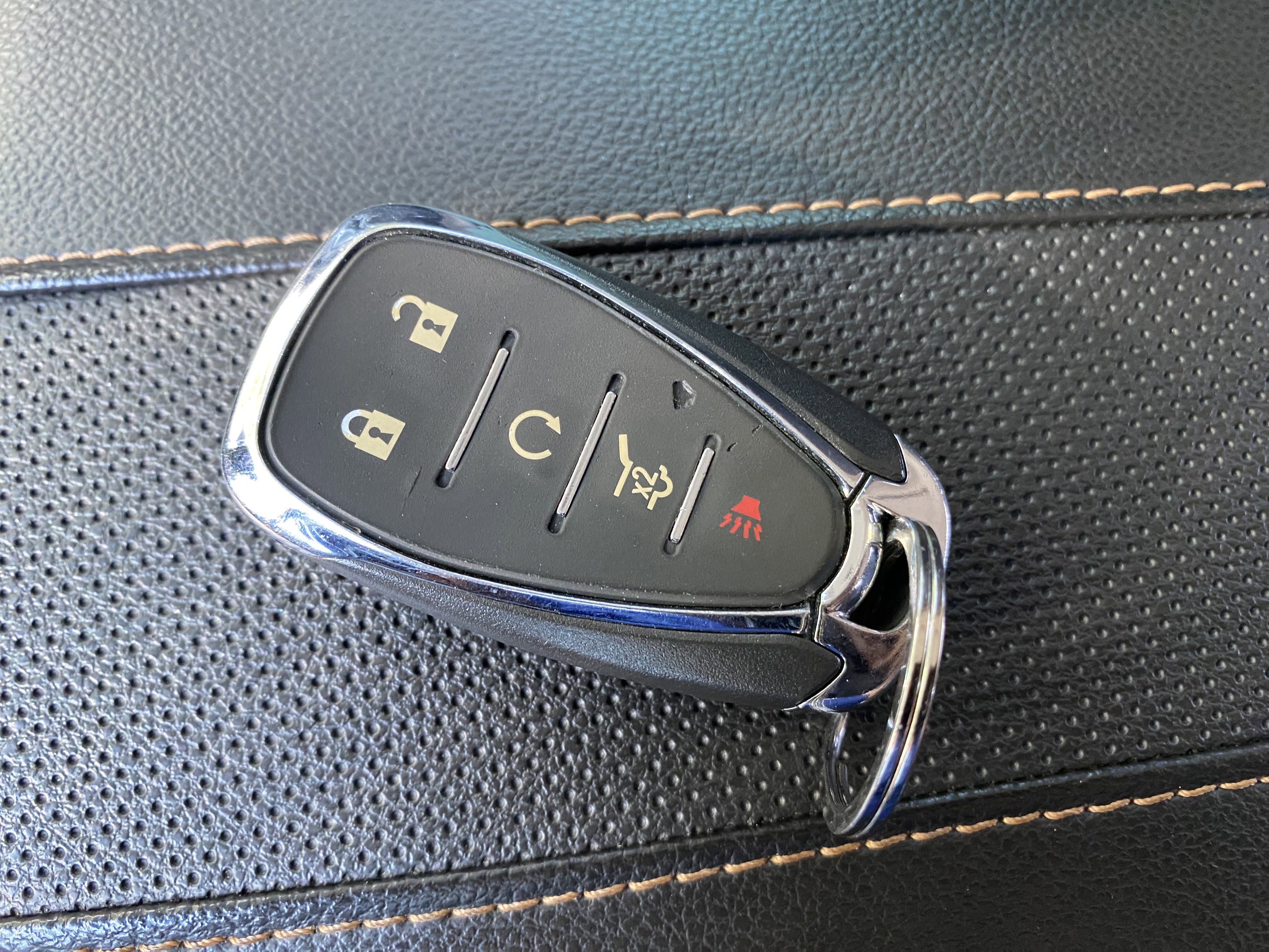 Used 2020 Chevrolet Traverse Premier w/ Redline Edition FWD image 40