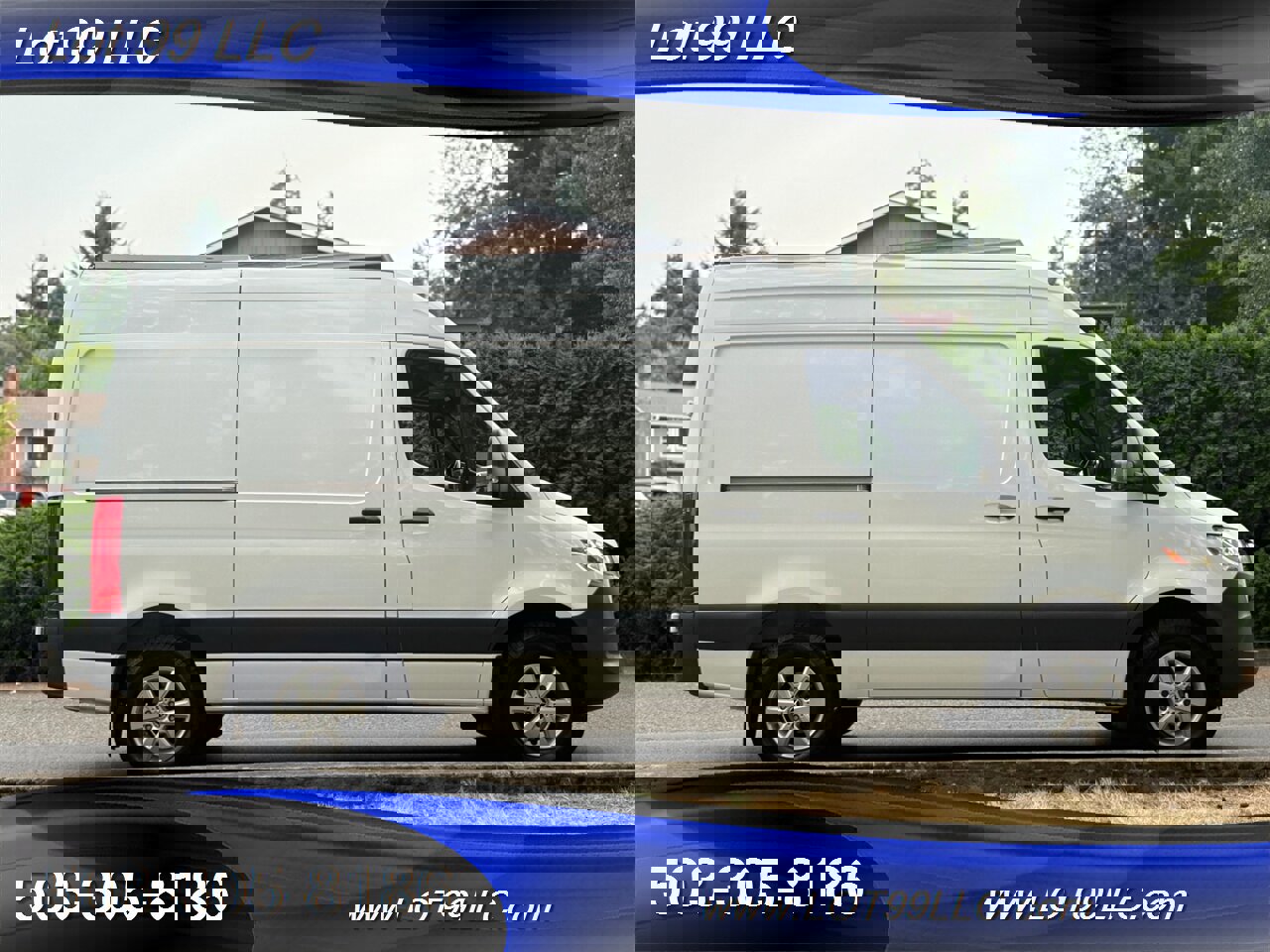 Used 2019 Mercedes-Benz Sprinter 144 w/ Premium Plus Package image 9