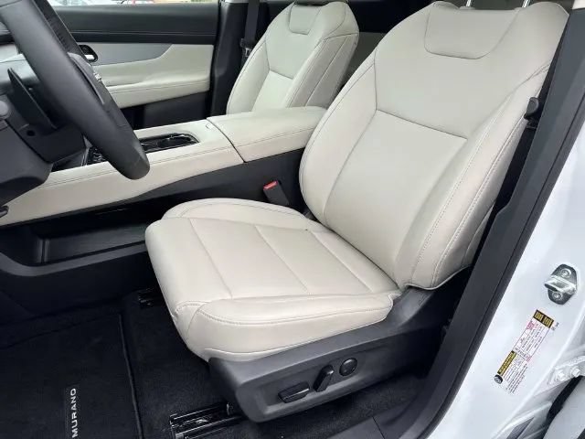 Certified 2025 Nissan Murano SL AWD/4WD image 31