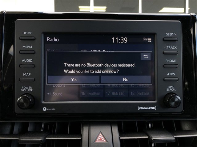 Used 2022 Toyota RAV4 LE image 11