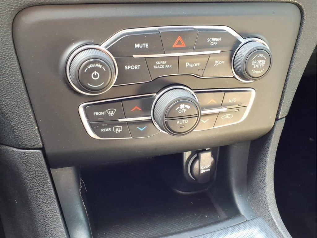 Used 2018 Dodge Charger GT AWD/4WD image 11