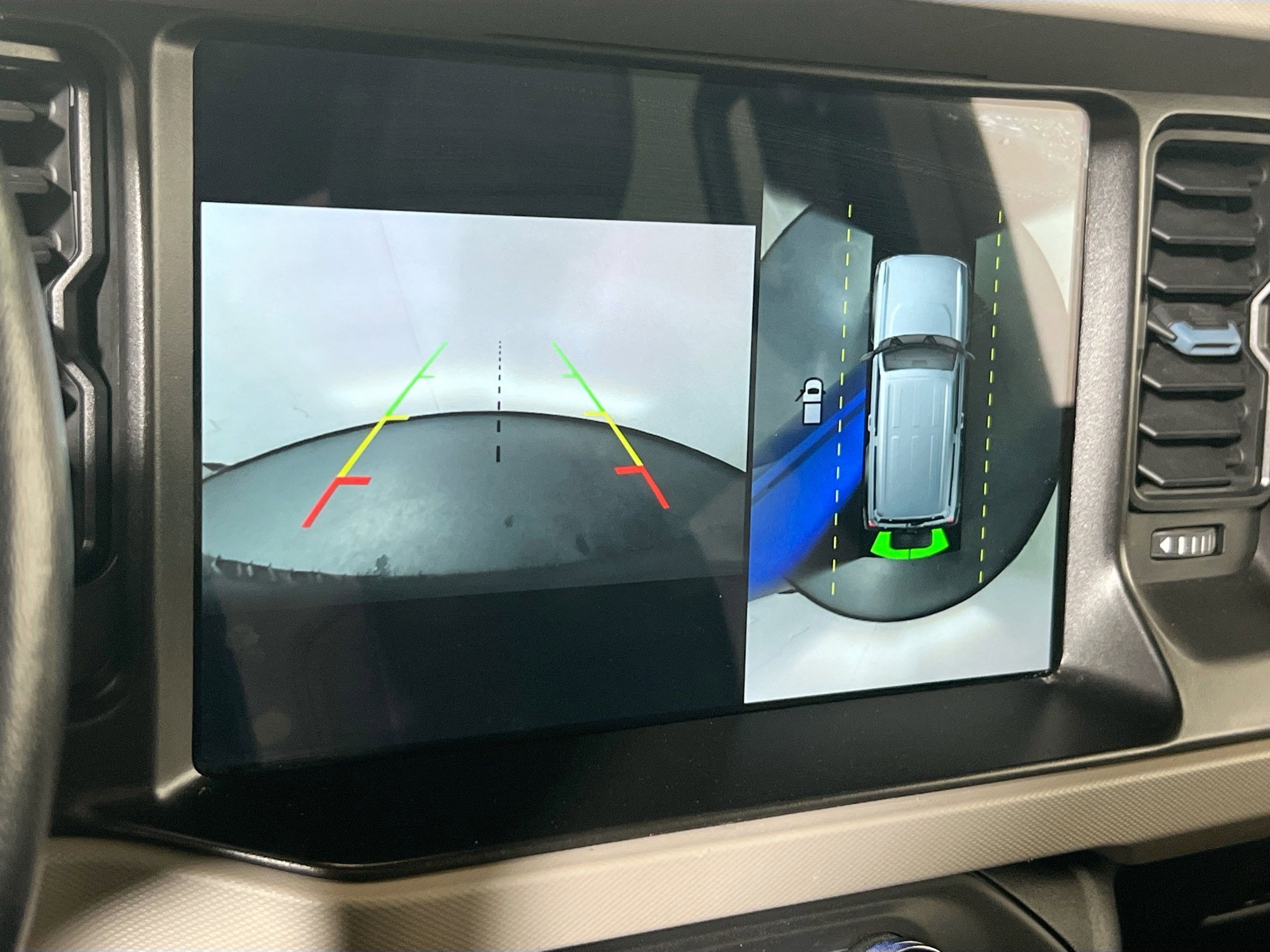 Used 2021 Ford Bronco Wildtrak image 14