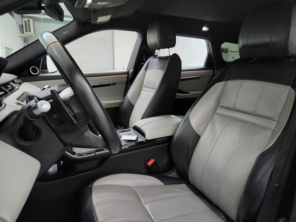 Used 2020 Land Rover Range Rover Evoque R-Dynamic S AWD/4WD image 14