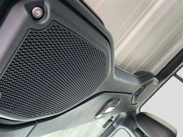 Used 2018 Jeep Wrangler Unlimited Sahara image 11