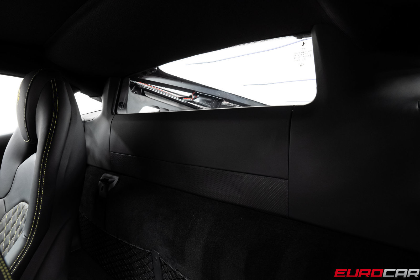 Used 2021 Ferrari F8 Tributo RWD image 44