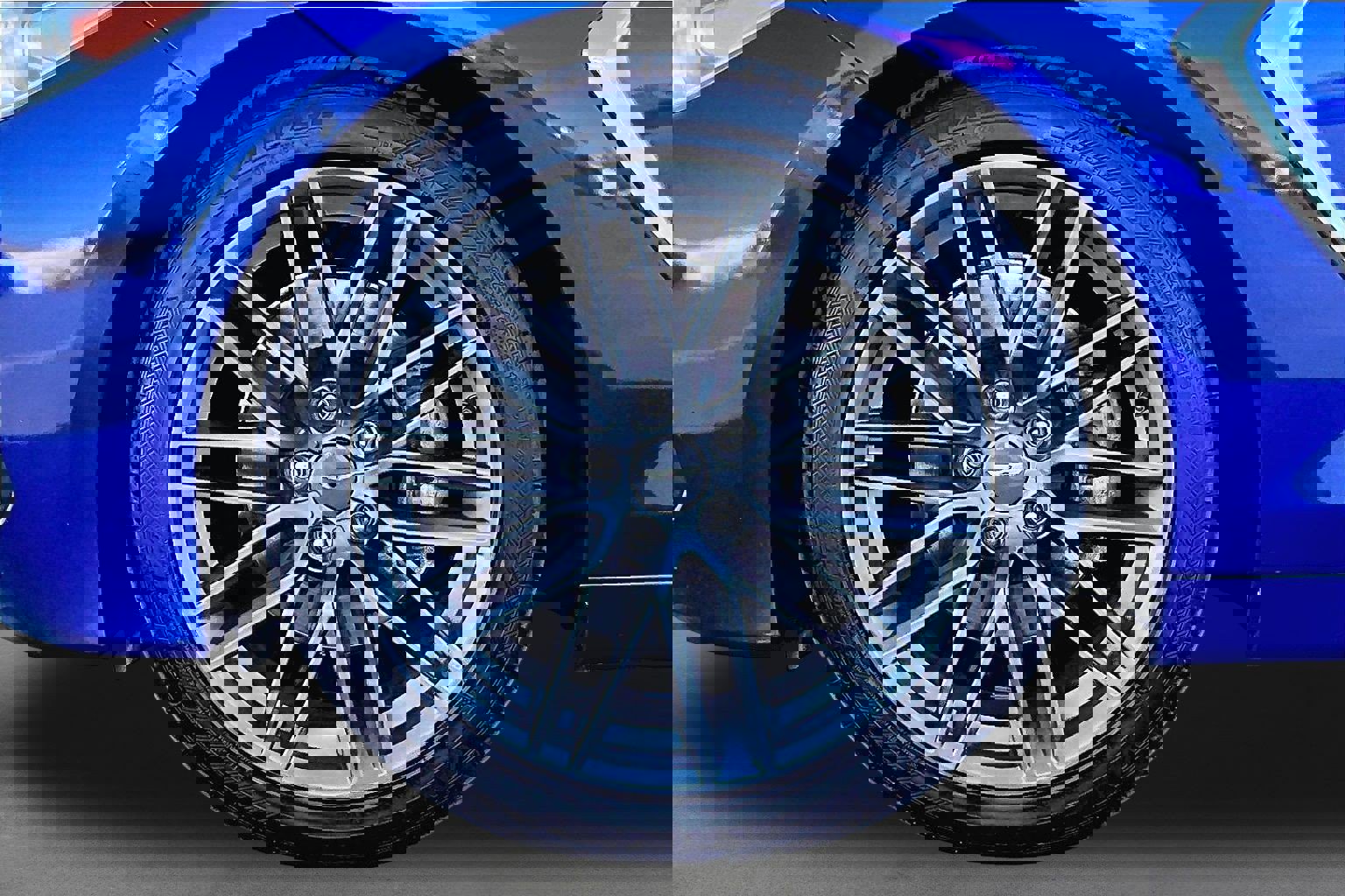 Used 2019 Genesis G70 2.0T Advanced w/ Elite Package image 8