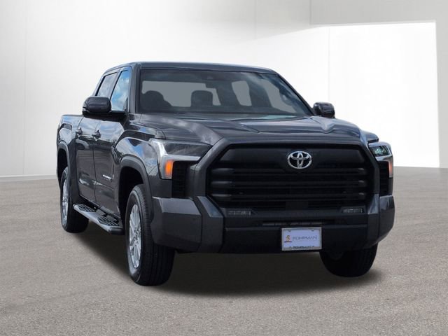 New 2026 Toyota Tundra SR5 image 3