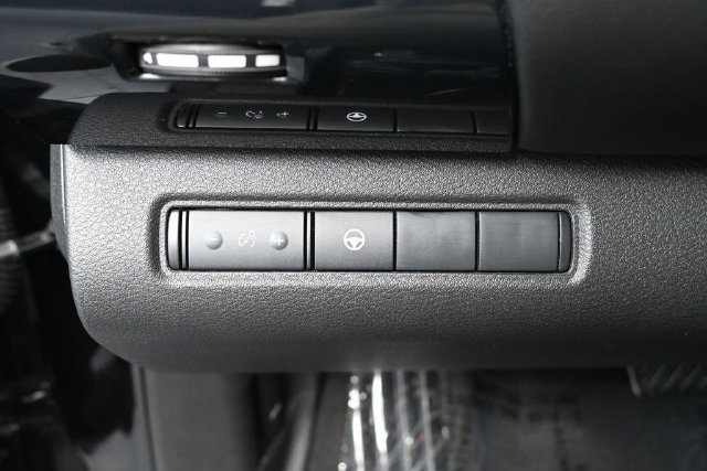 Used 2024 Nissan Pathfinder SV FWD image 24