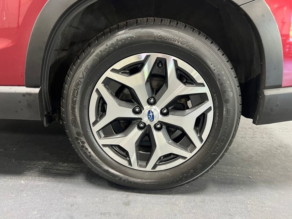 Used 2022 Subaru Forester Premium image 20