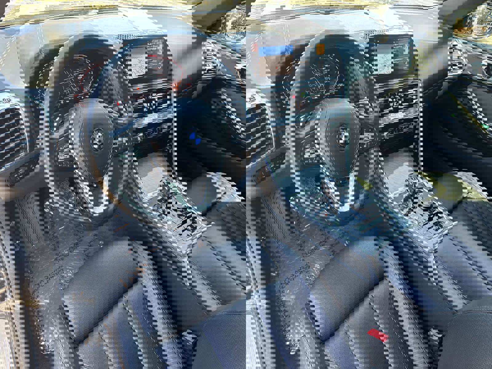 Used 2020 BMW 840i Convertible w/ Comfort Seating Package image 15