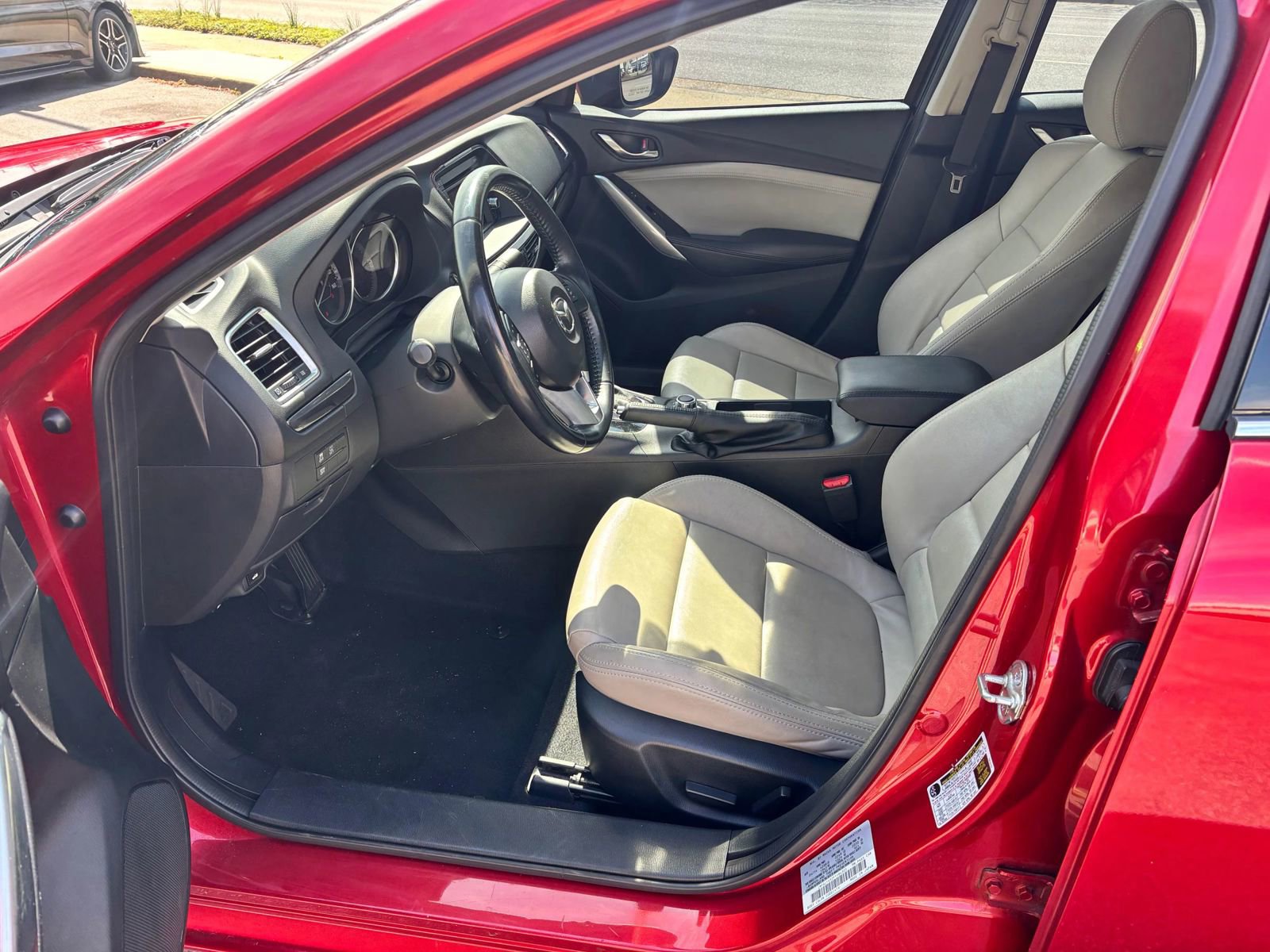 Used 2015 MAZDA MAZDA6 Touring image 11