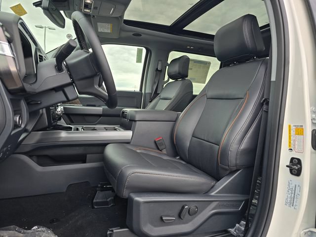 New 2026 Ford F250 Lariat w/ Black Appearance Package AWD/4WD image 21