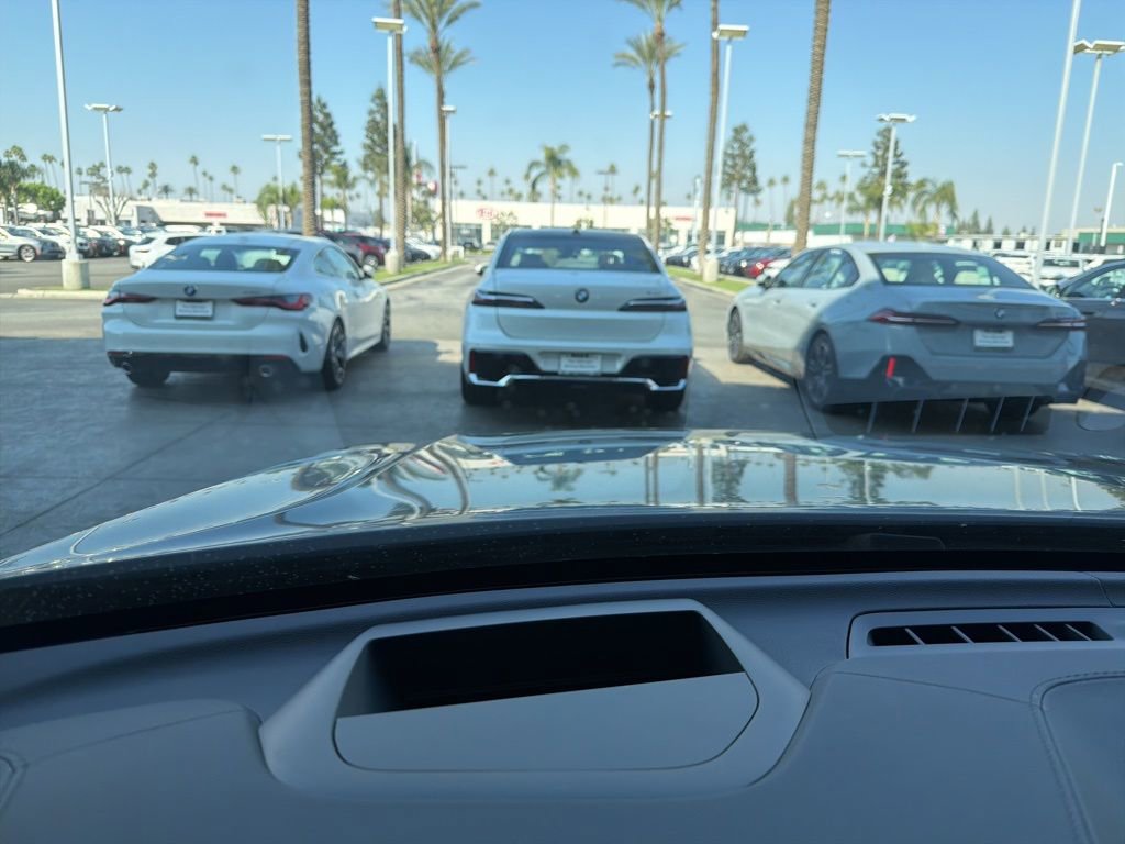 Used 2023 Volvo XC60 B5 Ultimate w/ Climate Package image 19