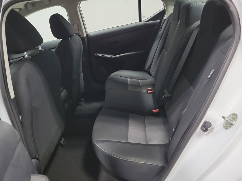 Used 2025 Nissan Sentra SV image 21