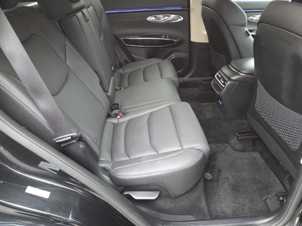 Used 2026 Genesis GV70 2.5T AWD/4WD image 21