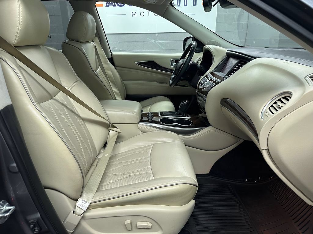 Used 2018 INFINITI QX60 Luxe w/ Deluxe Technology Package AWD/4WD image 20